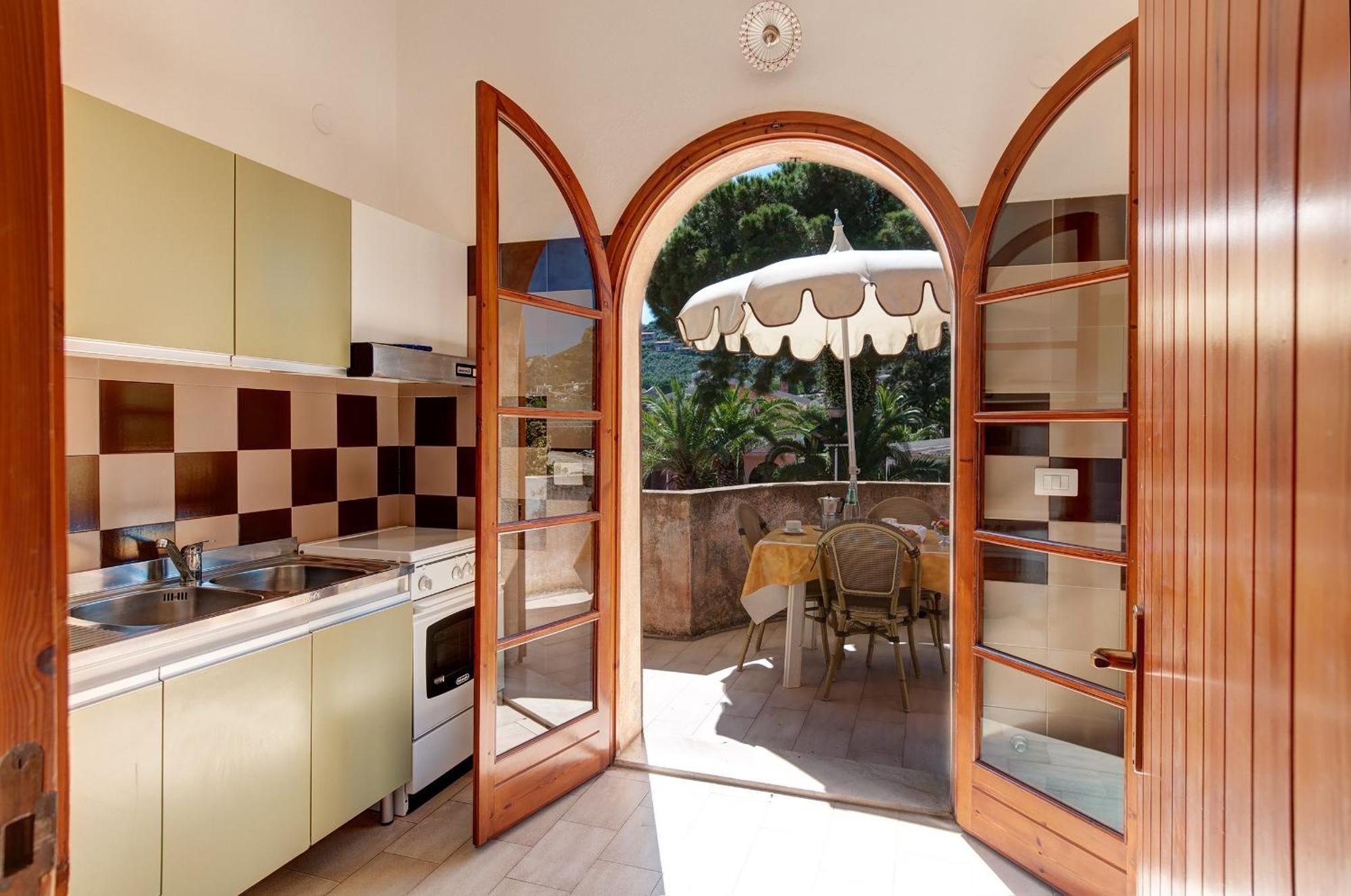 コスタ・レイLe Residenze Di Piazza Italiaアパートメント エクステリア 写真